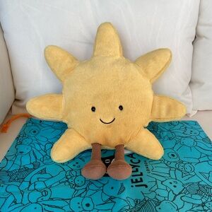 FLASH SALE❗️NWT Amuseables Sun Jellycat ☀️